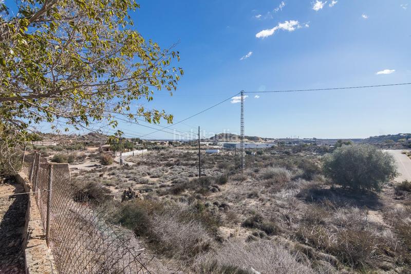 Foto e6718ea5-6676-4c18-9b43-2a36bc8dc411. Chalet con piscina in Peña de las Águilas Elche / Elx