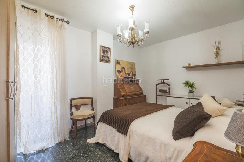 Foto 73f37a3d-9b8c-4d19-8b0f-d78eb93c8e4e. Appartement dans eugenio d'ors 3 dans Centro Elche / Elx