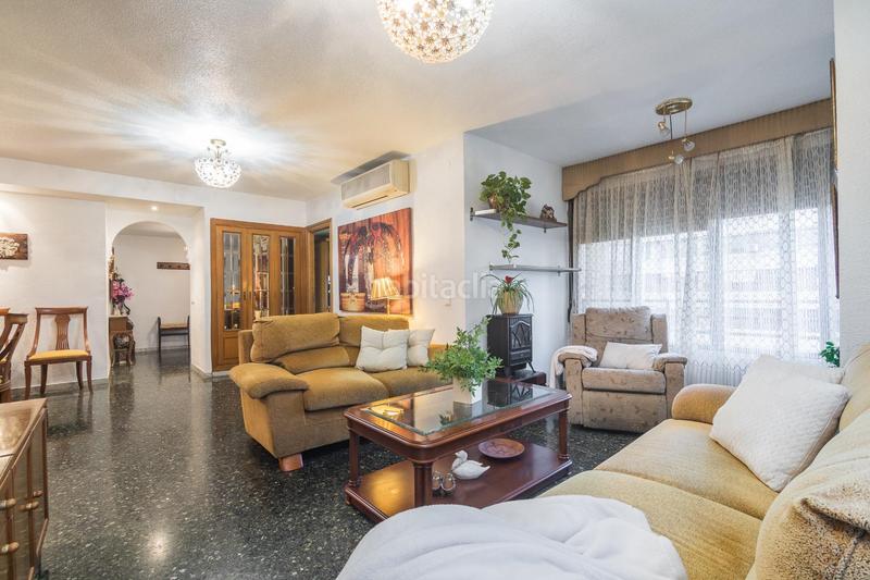 Foto f6c9f3ad-b837-4b1b-9884-2f4c754505f8. Appartement dans eugenio d'ors 3 dans Centro Elche / Elx