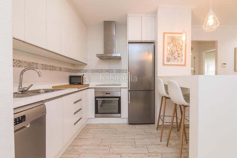 Foto 1b2ca546-0ba5-47f7-ba56-297736ae515a. Planta baixa a calle de beethoven 5 a Centro Elche / Elx