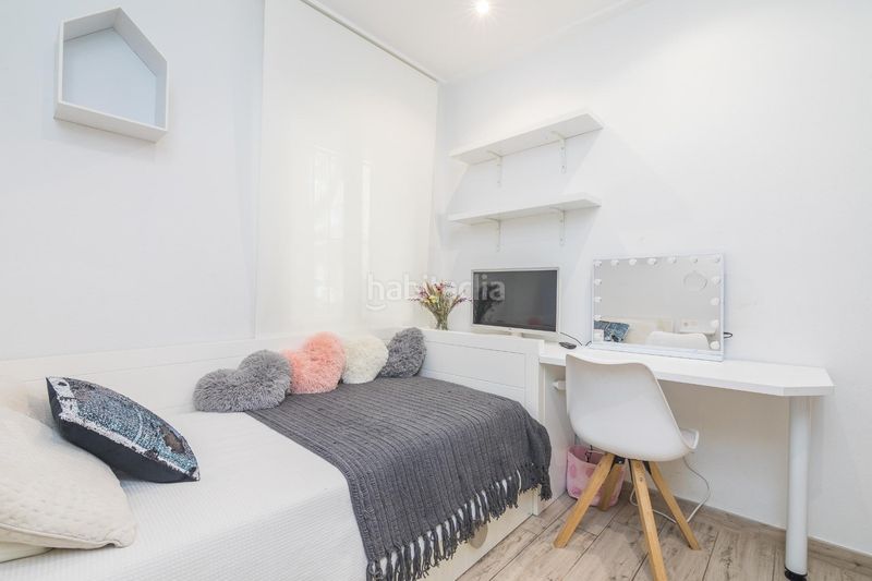 Foto 28145517-2ec1-4498-b836-8be39f68d06c. Planta baixa a calle de beethoven 5 a Centro Elche / Elx