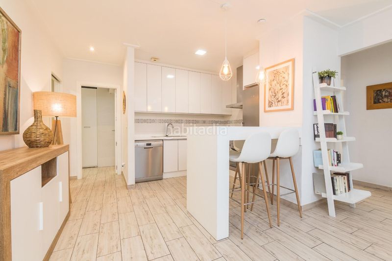 Foto 2c0ed326-8a81-4f3e-991e-d0b5dbb621fc. Planta baixa a calle de beethoven 5 a Centro Elche / Elx