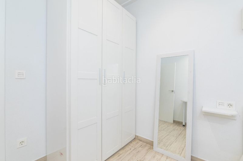 Foto 33668e5e-3ddc-472f-9713-aaa59a615f32. Planta baixa a calle de beethoven 5 a Centro Elche / Elx