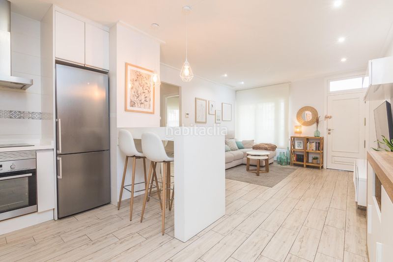 Foto 396c0992-053f-4c09-8bfb-ac83fb8a1aa1. Planta baixa a calle de beethoven 5 a Centro Elche / Elx