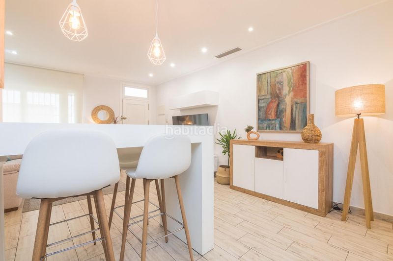 Foto 5acfb9ec-fb9f-4ae3-8987-695f3dbaeac2. Planta baixa a calle de beethoven 5 a Centro Elche / Elx