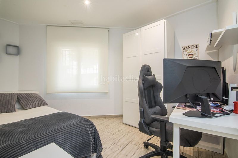 Foto 7ada62db-d75c-4ea9-a3cf-8fd5689871ac. Planta baixa a calle de beethoven 5 a Centro Elche / Elx