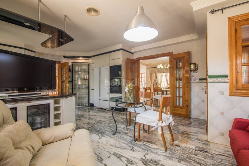 Foto 14c595ec-e946-42a4-88b7-9f7ebb49aba1. Xalet amb aparcament piscina a Alzabares Elche / Elx