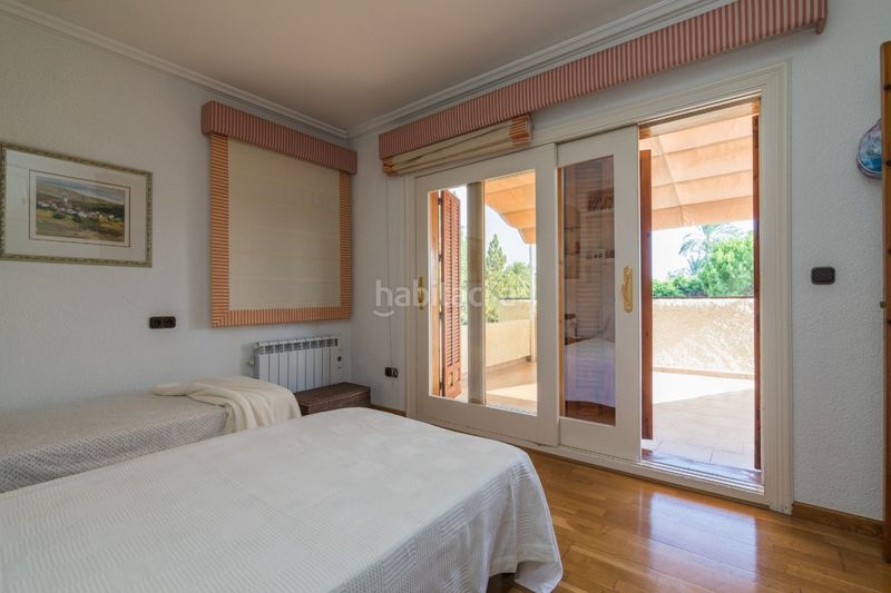 Foto 3815b322-0be9-46b9-99c1-762b6e8a6e59. Xalet amb aparcament piscina a Alzabares Elche / Elx