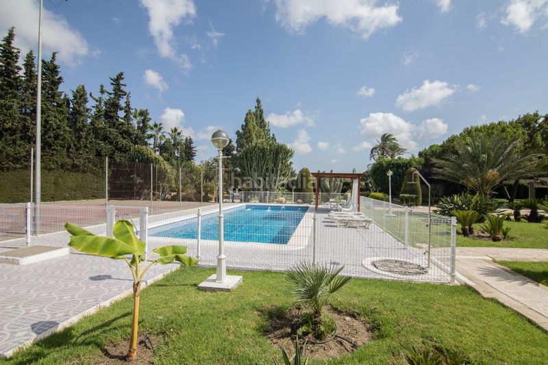 Foto 3c45f0c4-d590-4237-b373-e8c53cb0c6e7. Xalet amb aparcament piscina a Alzabares Elche / Elx