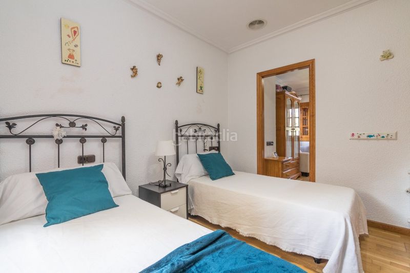 Foto 4b899295-b139-4566-ad10-7e2846afe459. Xalet amb aparcament piscina a Alzabares Elche / Elx