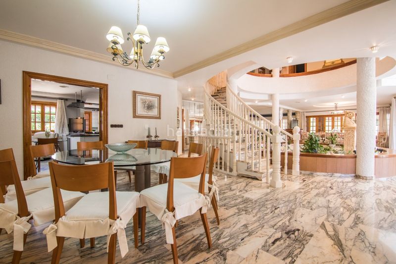 Foto 5eae3d36-ac0f-48e5-b351-d93e30797aec. Xalet amb aparcament piscina a Alzabares Elche / Elx