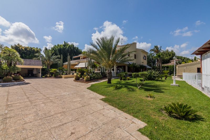 Foto 73254d8e-de58-4f4f-86c1-be6f47234a43. Xalet amb aparcament piscina a Alzabares Elche / Elx