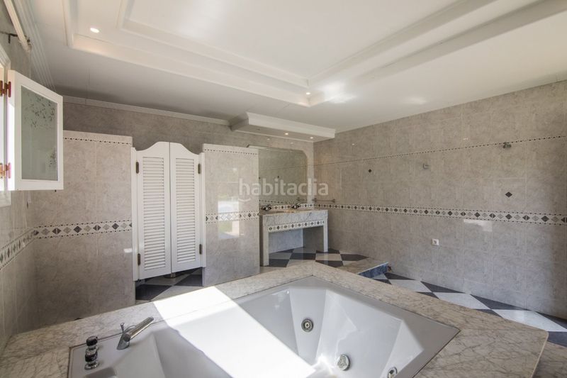 Foto 902c2dff-2dbe-4089-a226-602019c555c1. Xalet amb aparcament piscina a Alzabares Elche / Elx