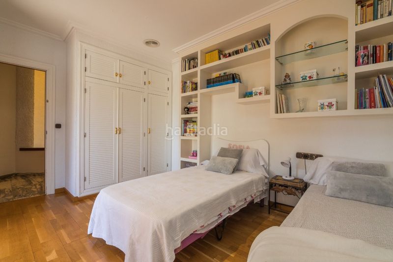 Foto f8136674-8870-4128-9e29-0b7342b1bbff. Xalet amb aparcament piscina a Alzabares Elche / Elx