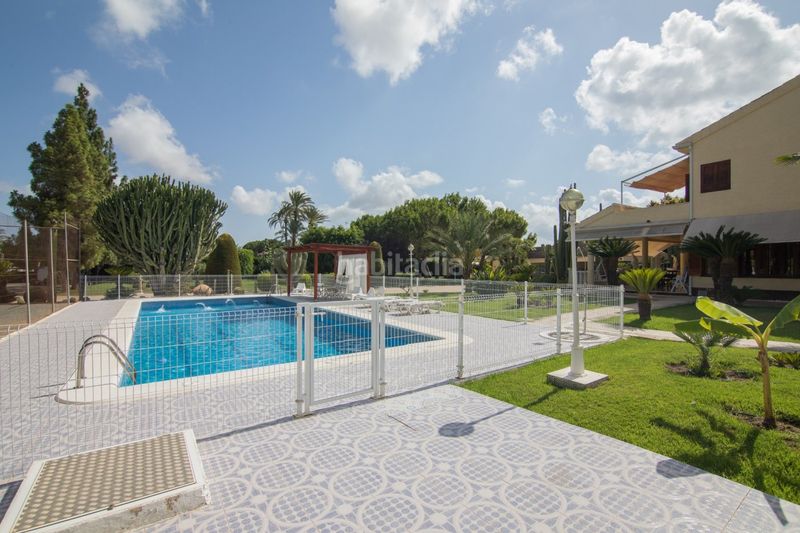 Foto fb16da40-06ce-4d34-9446-cbcc7b3200dc. Xalet amb aparcament piscina a Alzabares Elche / Elx