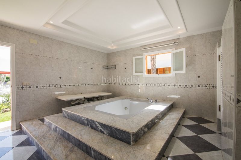 Foto fe06e372-999b-4b85-8c55-1bcb4a231003. Xalet amb aparcament piscina a Alzabares Elche / Elx