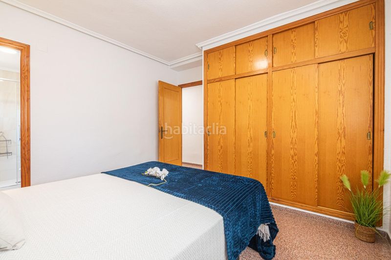 Foto dc17f00f-f3c0-4abe-878b-2bb2c55200c9. Pis a calle ecuador 3 a Calas Santiago Bernabeu Santa Pola