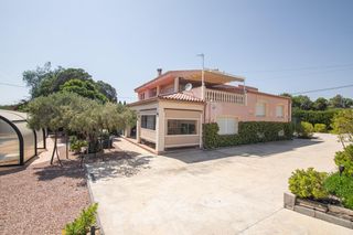 Chalet  Partida peña águilas 3034. Espectacular chalet en peña de las aguilas, zona hípica elche!