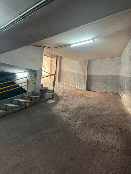 Foto 3c42d740-a366-42e5-b16a-0dd8296c3e0e. Parking voiture dans calle mestre albagés 18 dans Valldaura-Carretera de Cardona Manresa