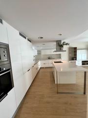 Lloguer Pis  Carrer de sarret i arbós 41. Piso unico de 3 habitaciones
