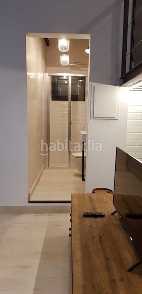Foto 0cdaf0a3-afc5-46d5-847b-79b09aba8ac5. Local comercial amb calefacció a Porta Barcelona