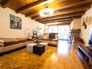 Dúplex a Vielha. Duplex de tres dormitorios en betren