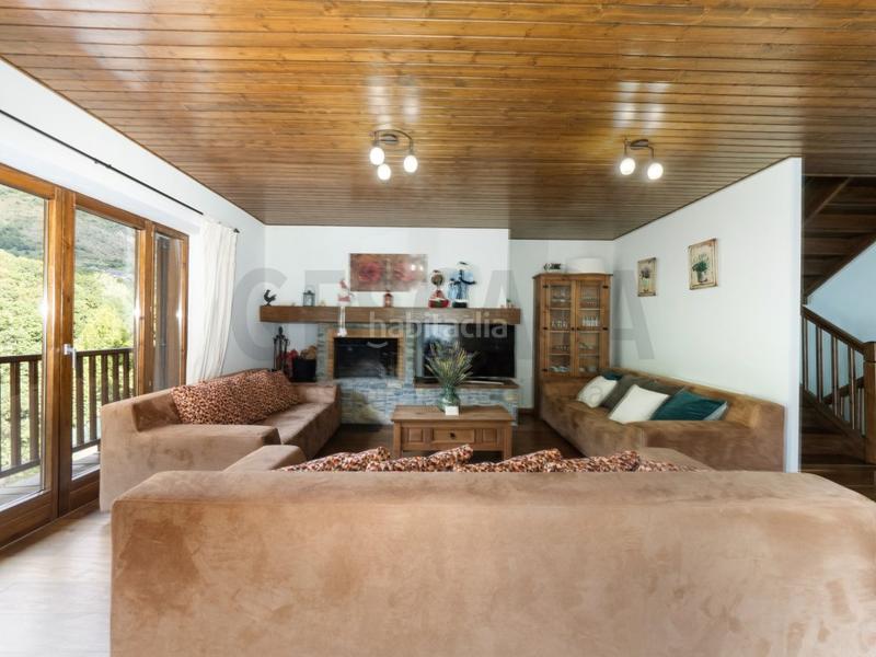 Foto f140db76-58ae-41a1-89a1-f64b04d61ab5. Maison avec parking dans Vielha Vielha e Mijaran