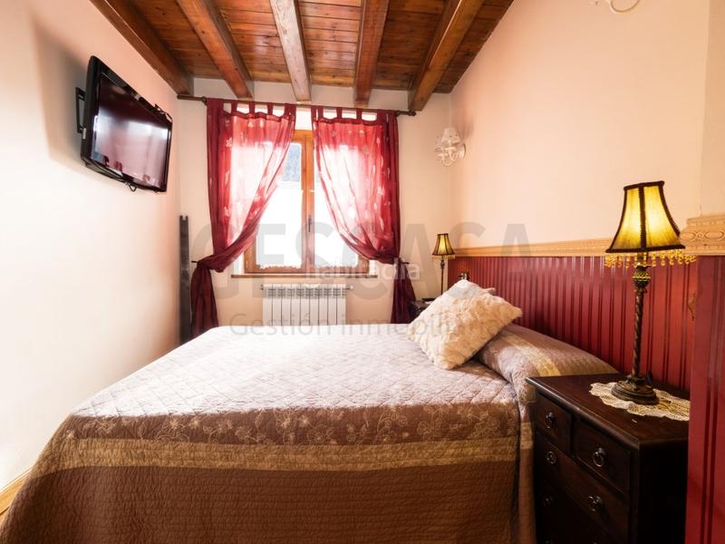 Foto 0f35c989-e198-4f82-a5ec-2b3d9e606922. Casa in Salardú Naut Aran