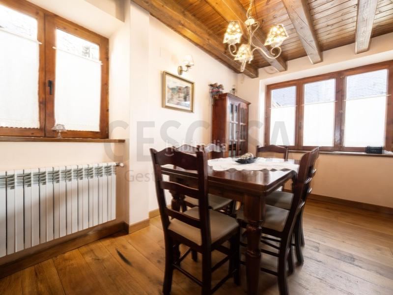 Foto 765bd00d-336a-454e-bd13-2cb7688a8579. Casa in Salardú Naut Aran