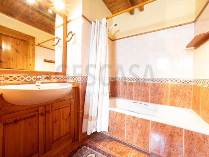 Foto 1f932dff-f135-4c31-9359-9dda2247d923. Casa  en Escunhau en Escunhau Vielha e Mijaran