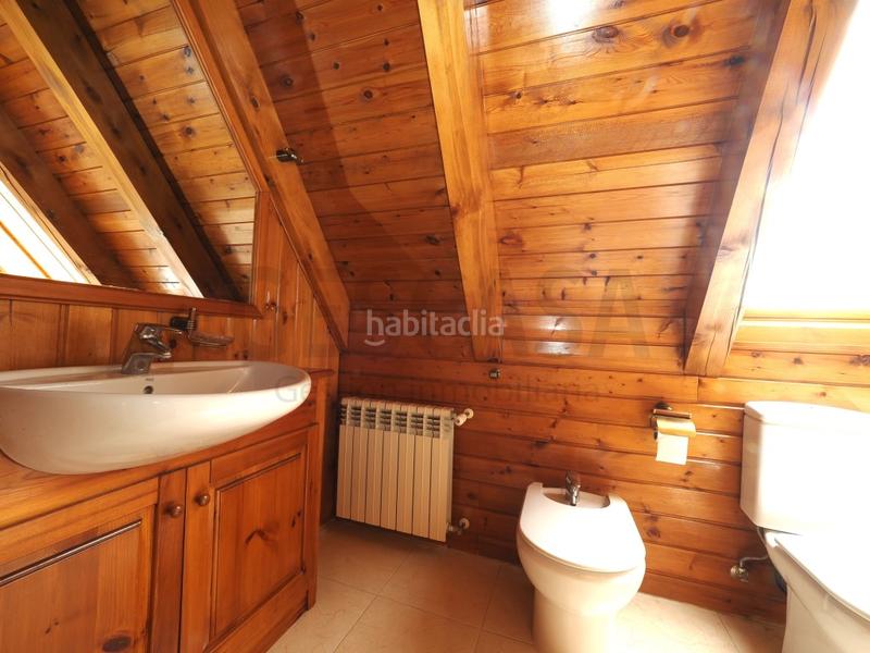 Foto 616b6554-0457-46ee-b8f8-0fa8dc7bc338. Casa  en Escunhau en Escunhau Vielha e Mijaran