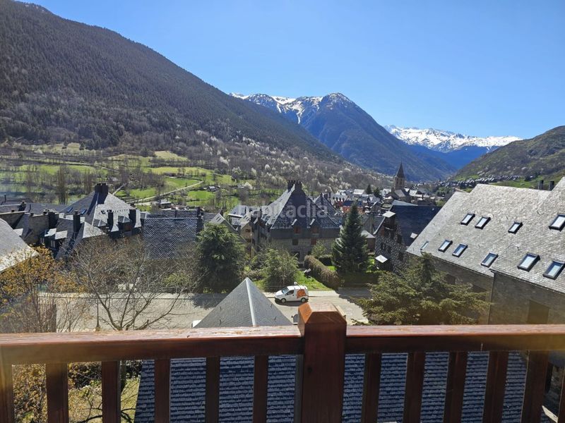 Foto ea34b7bb-3ab4-48ad-a936-cf3294de379d. Duplex con parcheggio in Salardú Naut Aran