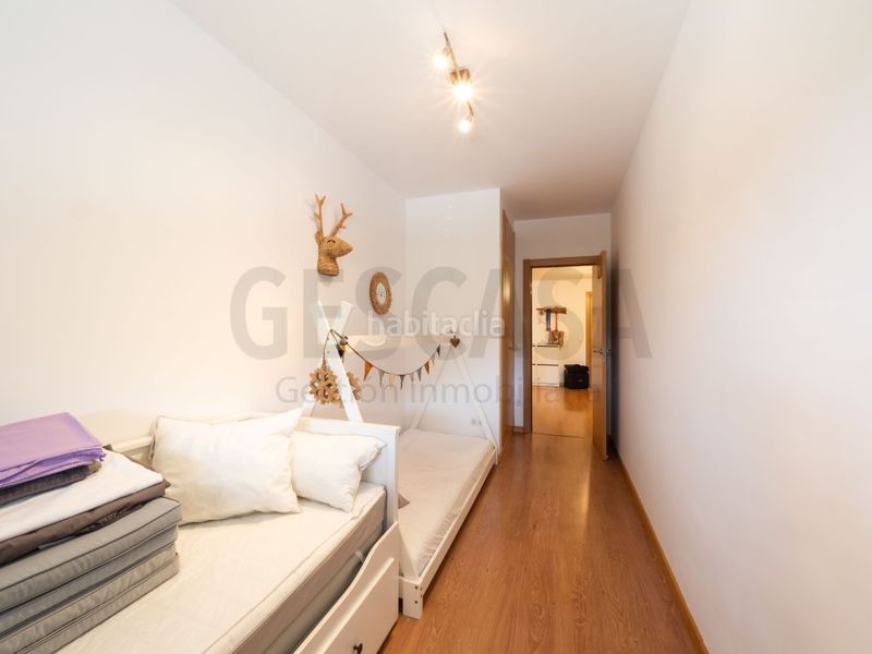 Foto 5ca9a9c9-1a85-4f55-8b45-62194ba9b30a. Apartament amb aparcament a Pont de Suert (El)