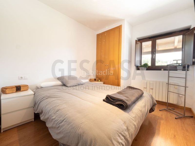 Foto ee5ab1a5-14db-4d06-9d68-dc68586973e7. Apartament amb aparcament a Pont de Suert (El)