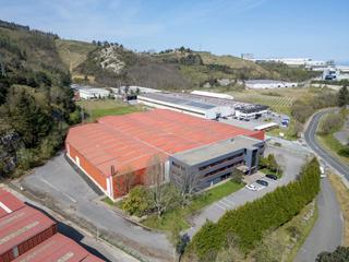 Nau industrial a Deba
