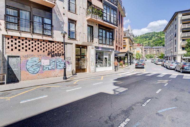 Foto b02aab6d-9ba2-4c8e-892d-1c629203dff4. Local commercial dans calle oria 4 dans Tolosa