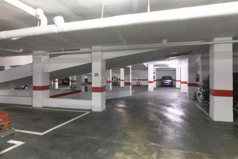 Foto ff880e1e-923a-4108-8e6f-67dd2a2935eb. Parking voiture dans avenida juan xxiii 20 dans Torrefiel Valencia