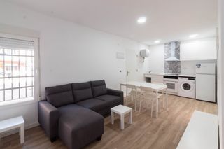 Rent Flat  Avenida divi mestre. Piso en planta baja con reforma a estrenar, totalmente amueblado