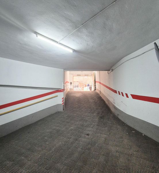 Foto a1760ac2-986a-445c-91e2-3808c846a0c6. Aparcament cotxe a Russafa Valencia