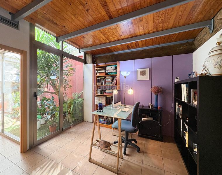 Foto b45ee067-f5d1-43d9-8168-84bc4fca895a. Pas-de-porte local commercial dans Russafa Valencia