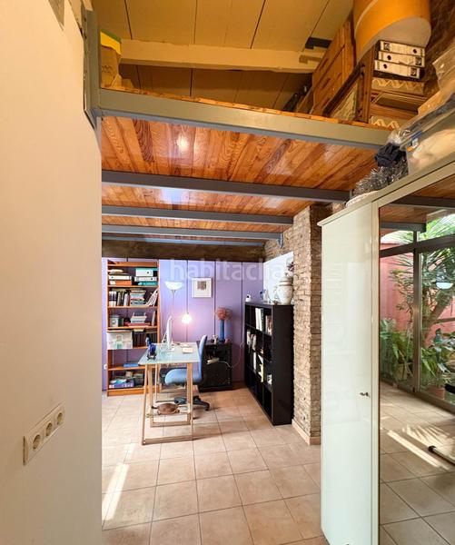 Foto 629247b5-5c7b-4164-b9ec-58e7c9563c4c. Traspaso local comercial oportunidad unica de traspaso en el corazon de ruzafa en Valencia