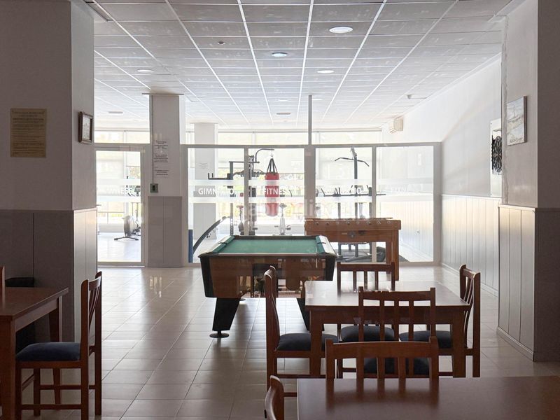 Foto 31e3a8ce-1026-46f7-8005-3904d22cd7d5. Apartament amb aparcament piscina a Costa Marina Oropesa del Mar