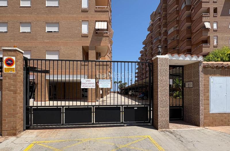 Foto 9897abc6-5ee7-4ccb-be38-d257f49f4bc4. Apartamento  en primera linea con licencia turistica en Oropesa del Mar