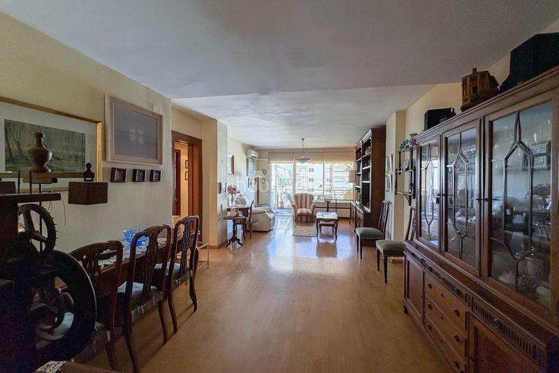 Foto 5b548b00-329f-43dc-833f-0eba5e66a19b. Appartamento in avenida menendez y pelayo 3 in Jaume Roig Valencia