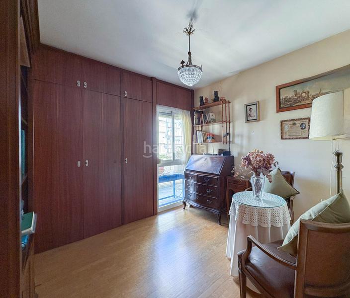 Foto 8a8f1485-4935-4700-8143-8448caea86f0. Appartamento in avenida menendez y pelayo 3 in Jaume Roig Valencia