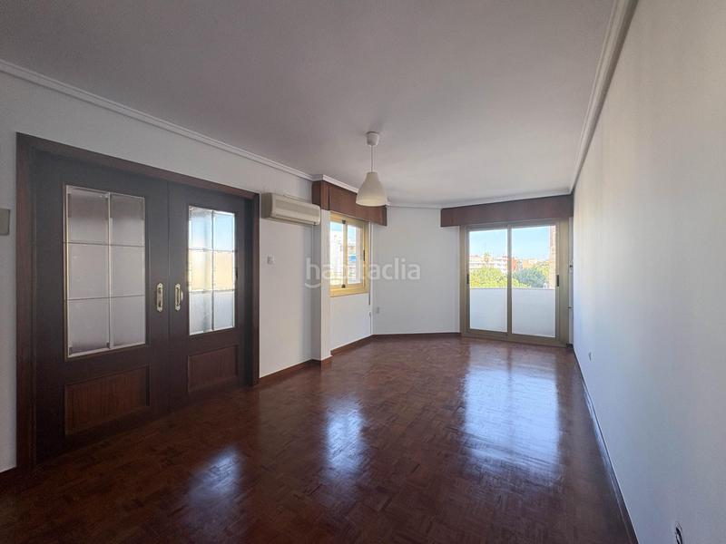 Foto edaa6f0e-1523-4d85-b8cf-1ef1baa0f7b0. Affitto appartamento in calle ruzafa 30 in Russafa Valencia