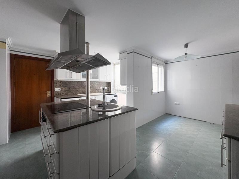 Foto efa13fb7-80e6-4531-bdb0-94858f6c1a17. Affitto appartamento in calle ruzafa 30 in Russafa Valencia