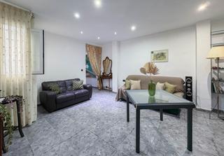 Pis  Calle literato azorin. Piso de tres habitaciones en literato azorín, ruzafa