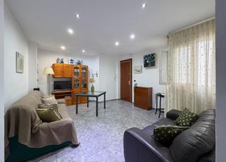 Pis  Calle literato azorin. Piso de tres habitaciones en literato azorín, ruzafa