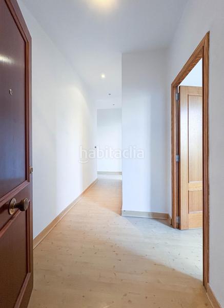 Foto f7e8e023-236f-497e-9ece-d010ab3209a8. Appartamento in paseo pechina 59 in Nou Moles Valencia